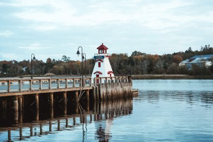 Il primo confine da Canada a Stati Uniti in van